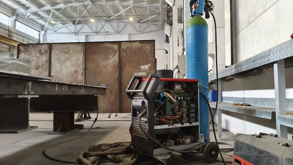 rejestrator czasu pracy spawacza iot esp32 mqtt json